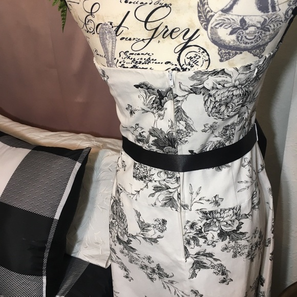 TeezeMe strapless dress. White with black floral print. - Picture 6 of 8